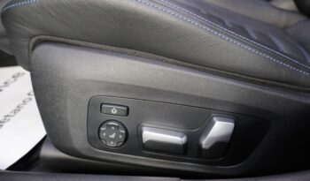 BMW 330e xDrive Touring M lleno