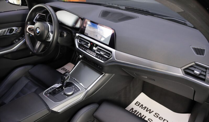 BMW 330e xDrive Touring M lleno