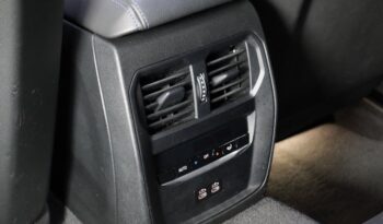 BMW 330e xDrive Touring M lleno