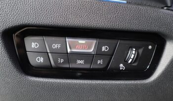 BMW 330e xDrive Touring M lleno