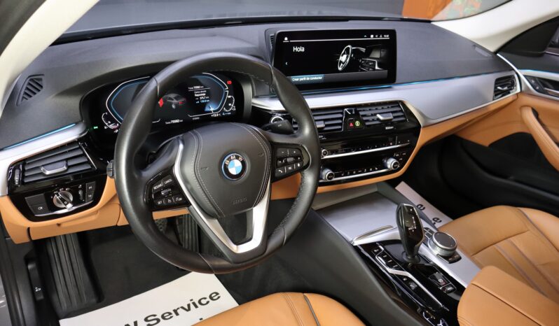BMW 530e xDrive lleno