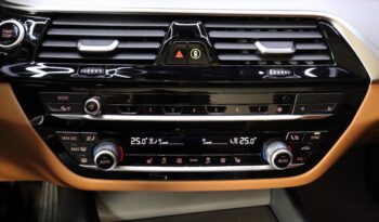 BMW 530e xDrive lleno