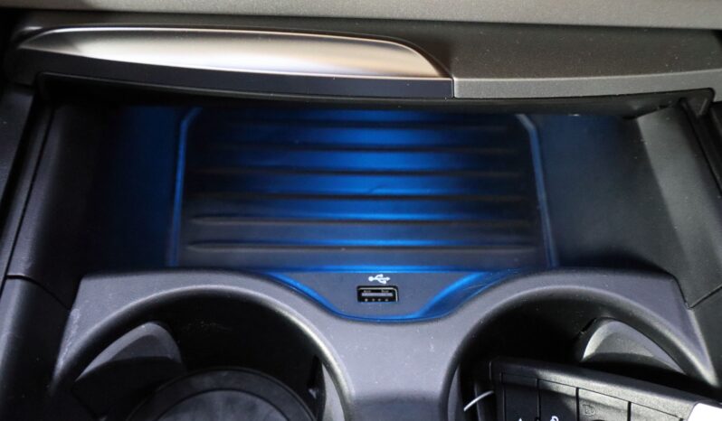 BMW 530e xDrive lleno