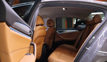 BMW 530e xDrive lleno