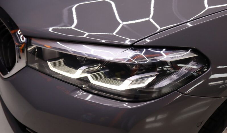 BMW 530e xDrive lleno