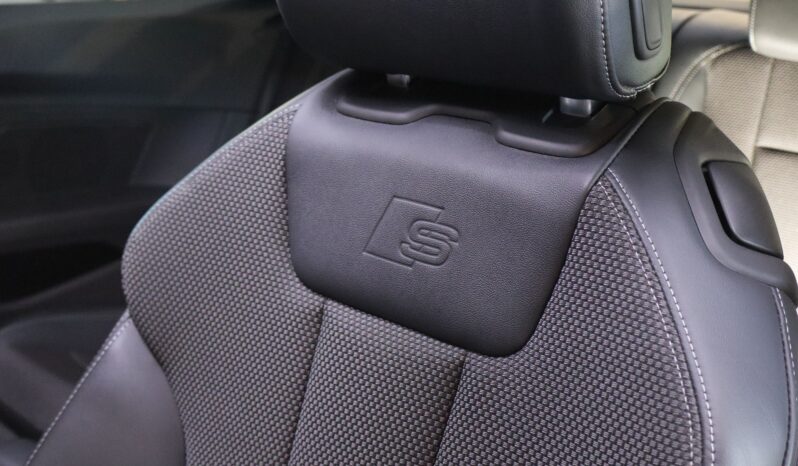 AUDI A5 Black Line 40TFSI Coupe lleno