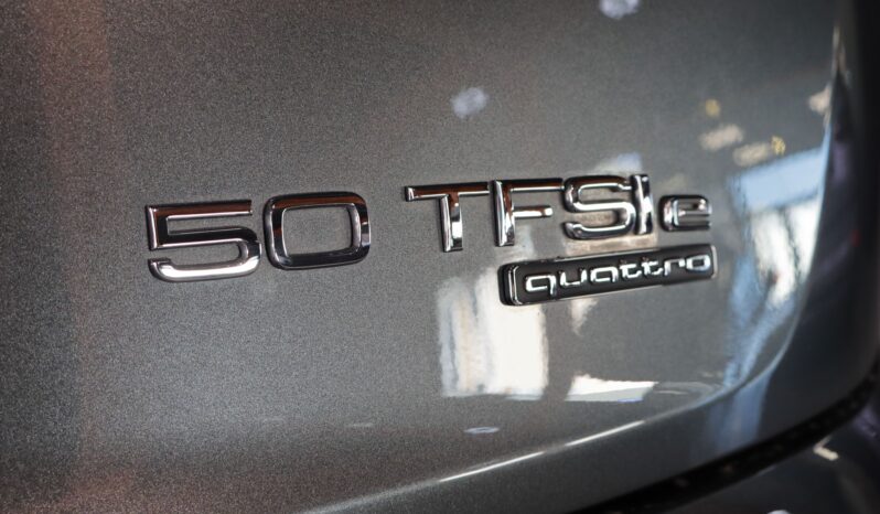 AUDI Q5 50 TFSIe S Line lleno