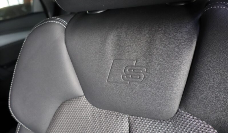 AUDI Q5 50 TFSIe S Line lleno