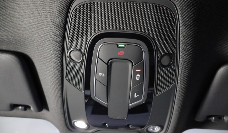 AUDI Q5 50 TFSIe S Line lleno