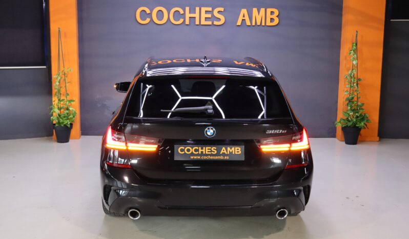 BMW 320e M Touring lleno