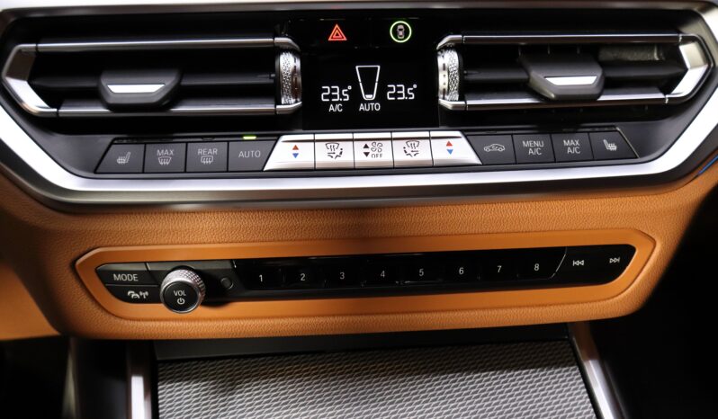 BMW 320e M Touring lleno