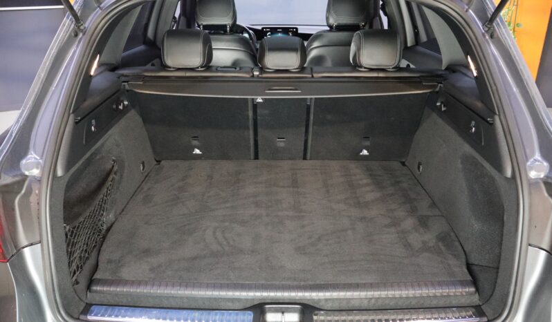 MERCEDES-BENZ GLC 300e lleno