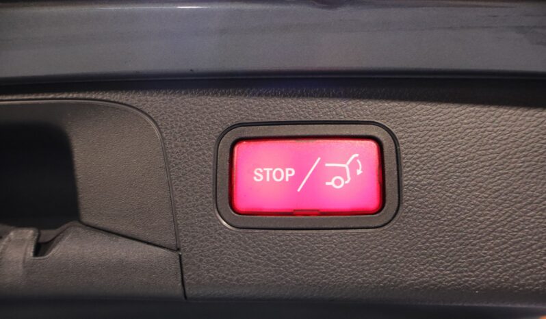 MERCEDES-BENZ GLC 300e lleno