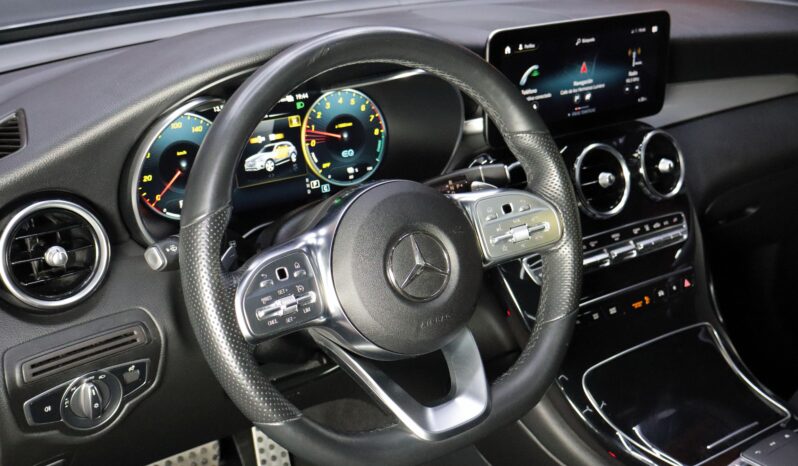 MERCEDES-BENZ GLC 300e lleno