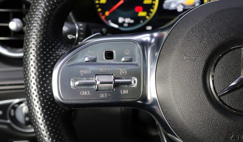 MERCEDES-BENZ GLC 300e lleno