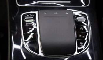 MERCEDES-BENZ GLC 300e lleno