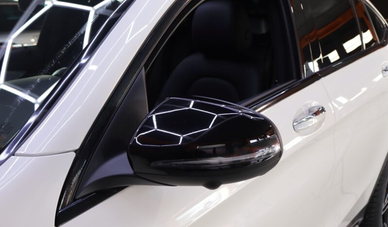 MERCEDES-BENZ GLC Coupé 300e 4MATIC AMG lleno