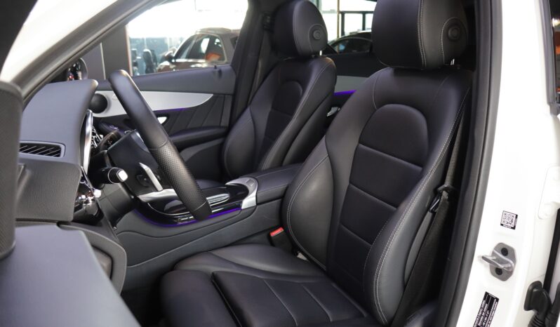 MERCEDES-BENZ GLC Coupé 300e 4MATIC AMG lleno