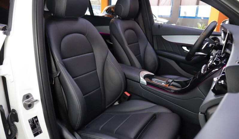 MERCEDES-BENZ GLC Coupé 300e 4MATIC AMG lleno