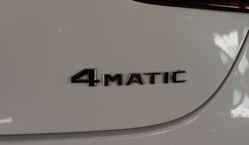 MERCEDES-BENZ GLC Coupé 300e 4MATIC AMG lleno