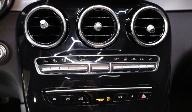 MERCEDES-BENZ GLC Coupé 300e 4MATIC AMG lleno