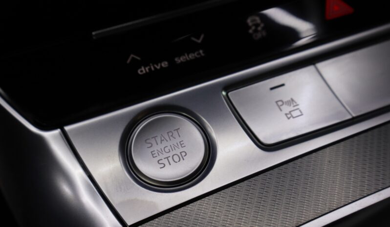 AUDI A6 Avant 40TDI Sport lleno