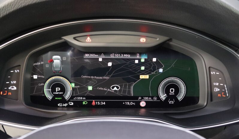 AUDI A6 Avant 55TFSIe quattro Competition lleno