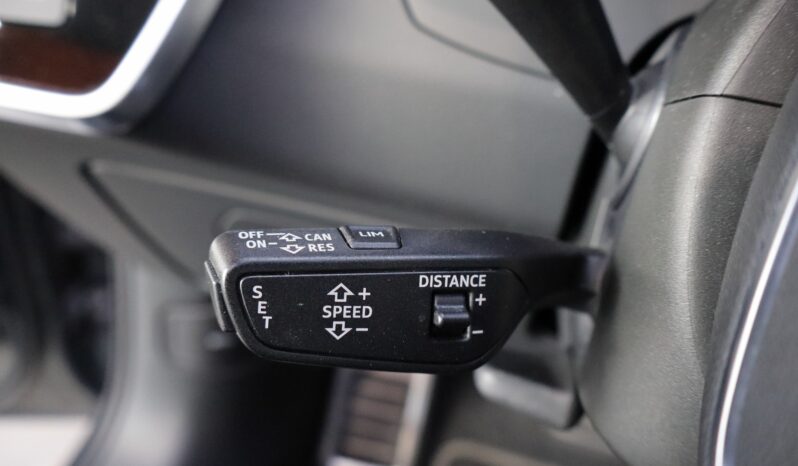 AUDI A6 Avant 55TFSIe quattro Competition lleno