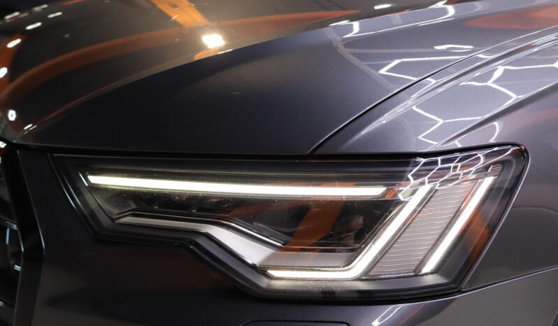 AUDI A6 Avant 55TFSIe quattro Competition lleno