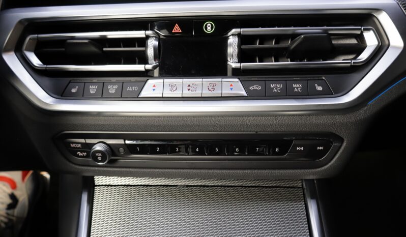 BMW 330e M Touring  xDrive lleno