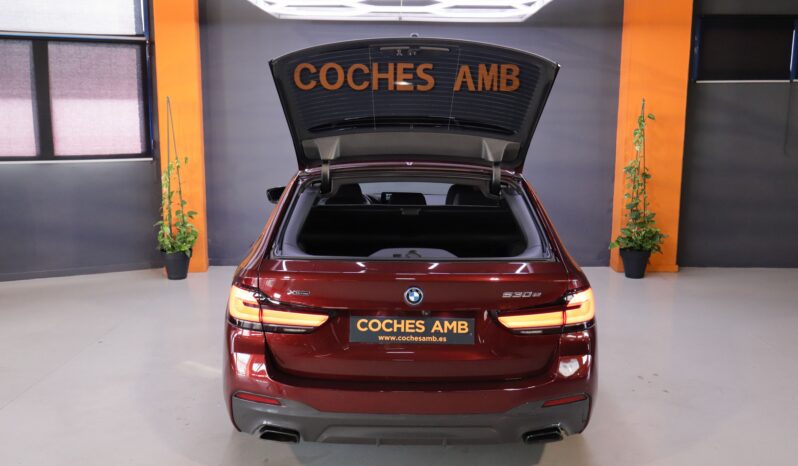 BMW 530e xDrive Touring M lleno