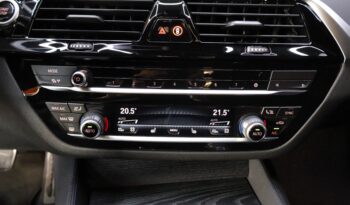 BMW 530e xDrive Touring M lleno