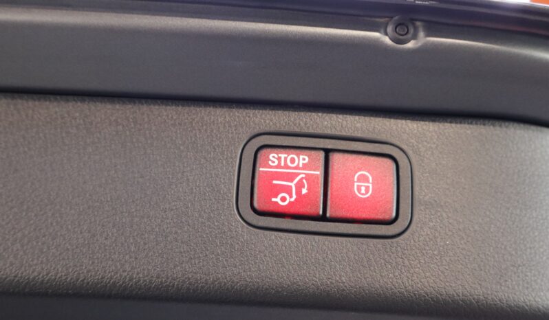 MERCEDES-BENZ C300e Estate AMG lleno