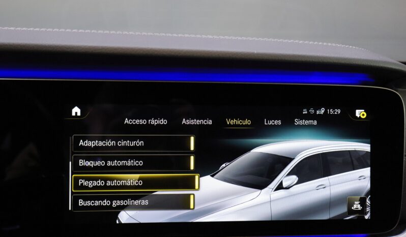 MERCEDES-BENZ E300de Estate AMG lleno