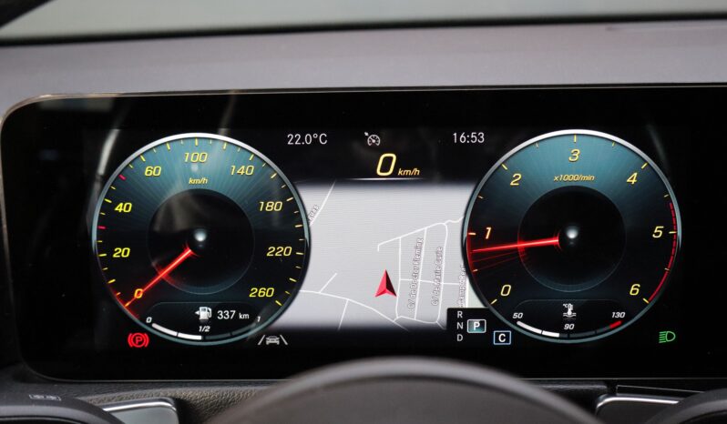 MERCEDES-BENZ GLB 200D lleno