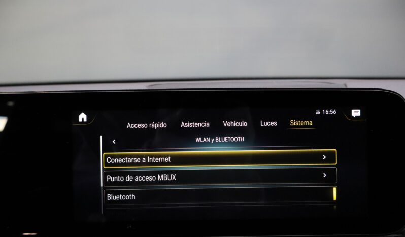 MERCEDES-BENZ GLB 200D lleno