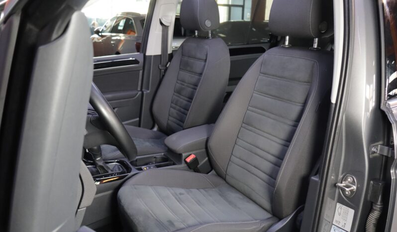 VOLKSWAGEN Touran 2.0 TDI lleno