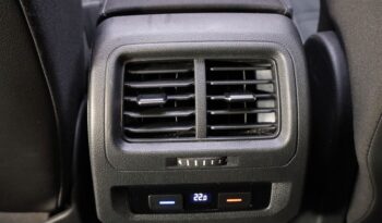 VOLKSWAGEN Touran 2.0 TDI lleno