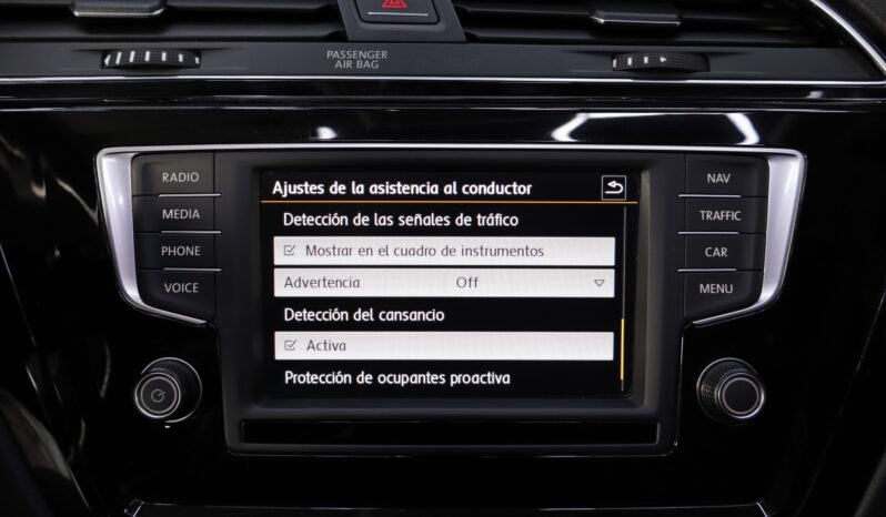 VOLKSWAGEN Touran 2.0 TDI lleno