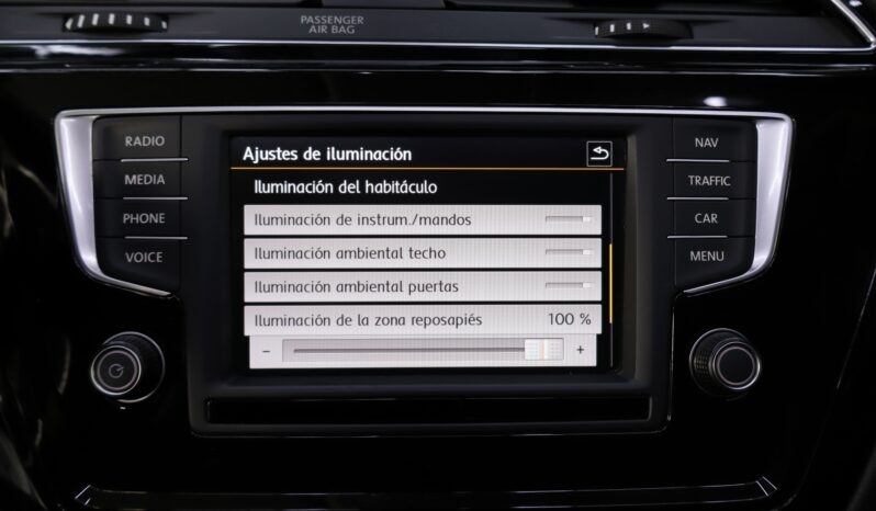 VOLKSWAGEN Touran 2.0 TDI lleno