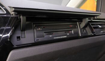 VOLKSWAGEN Touran 2.0 TDI lleno