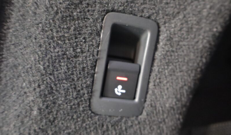 AUDI A6 Avant 55TFSIe quattro Competition lleno