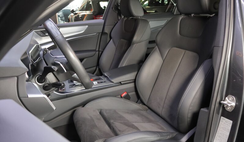 AUDI A6 Avant 55TFSIe quattro Competition lleno