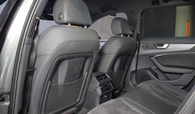 AUDI A6 Avant 55TFSIe quattro Competition lleno