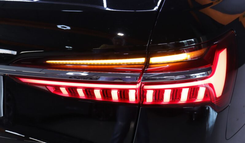 AUDI A6 55TFSIe Avant Competition lleno