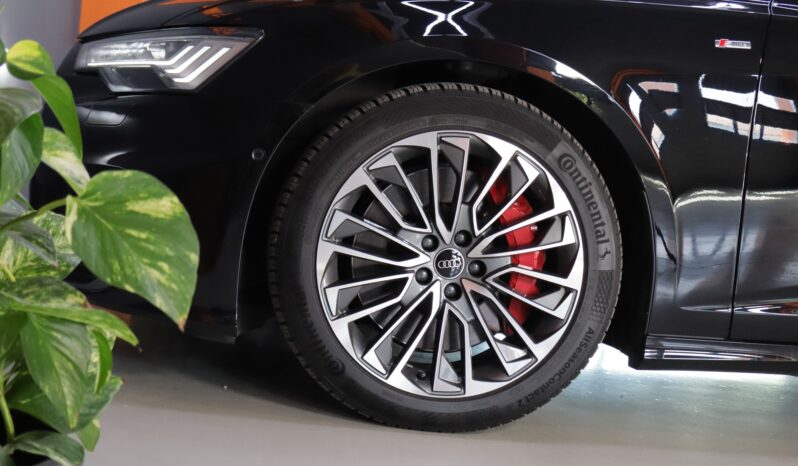 AUDI A6 55TFSIe Avant Competition lleno