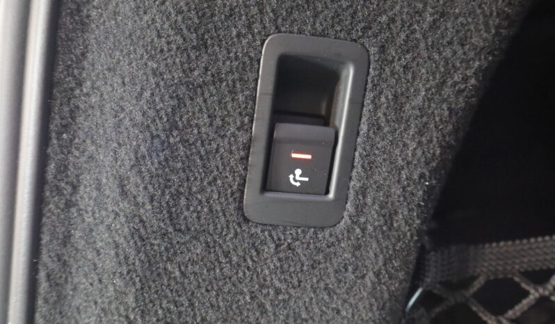 AUDI A6 55TFSIe Avant Competition lleno