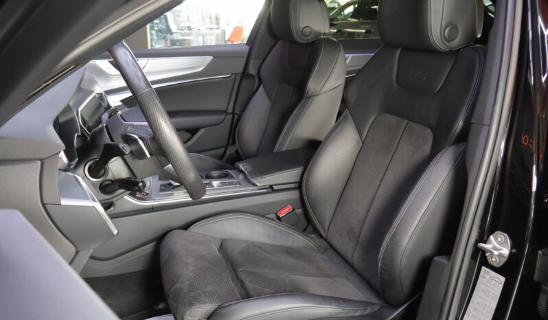 AUDI A6 55TFSIe Avant Competition lleno