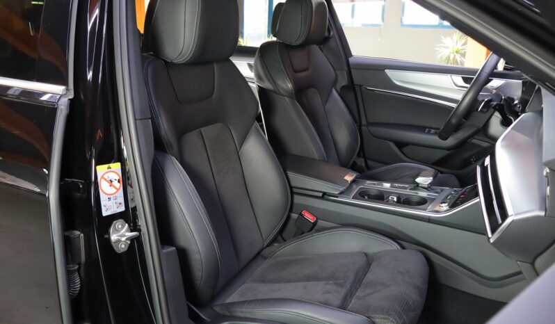 AUDI A6 55TFSIe Avant Competition lleno