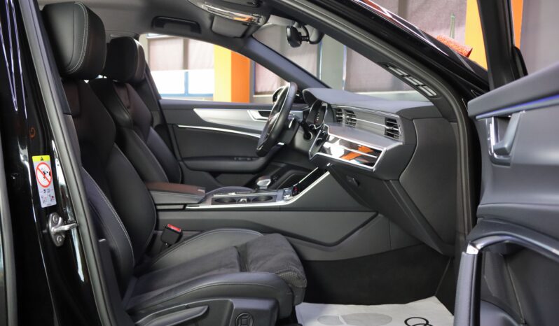 AUDI A6 55TFSIe Avant Competition lleno